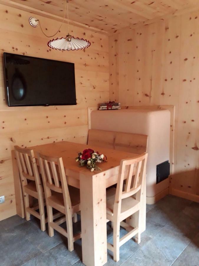 Ferienwohnung Al Bait Del Legn Bormio Exterior foto